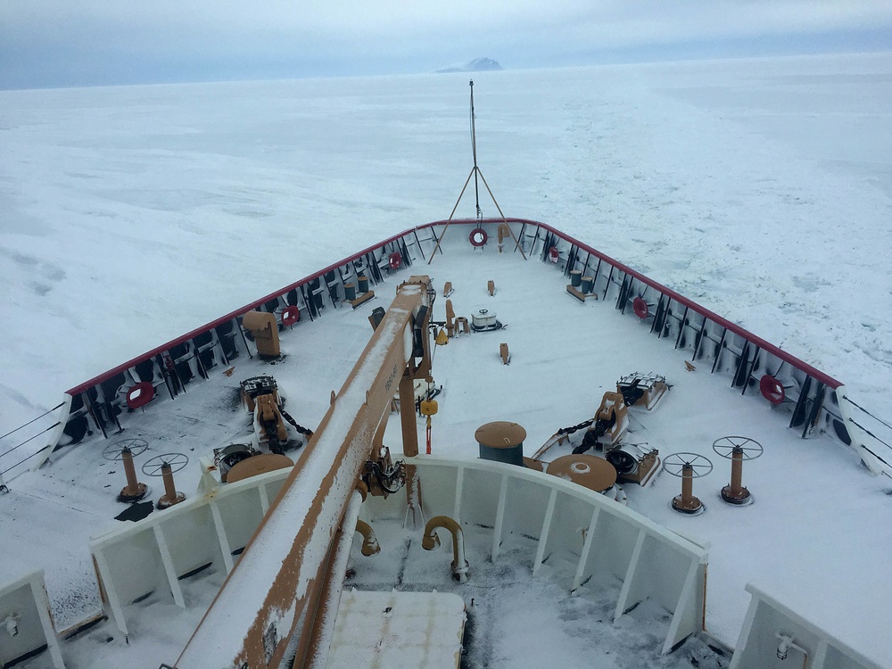 Antarctic Icebreaking 2017