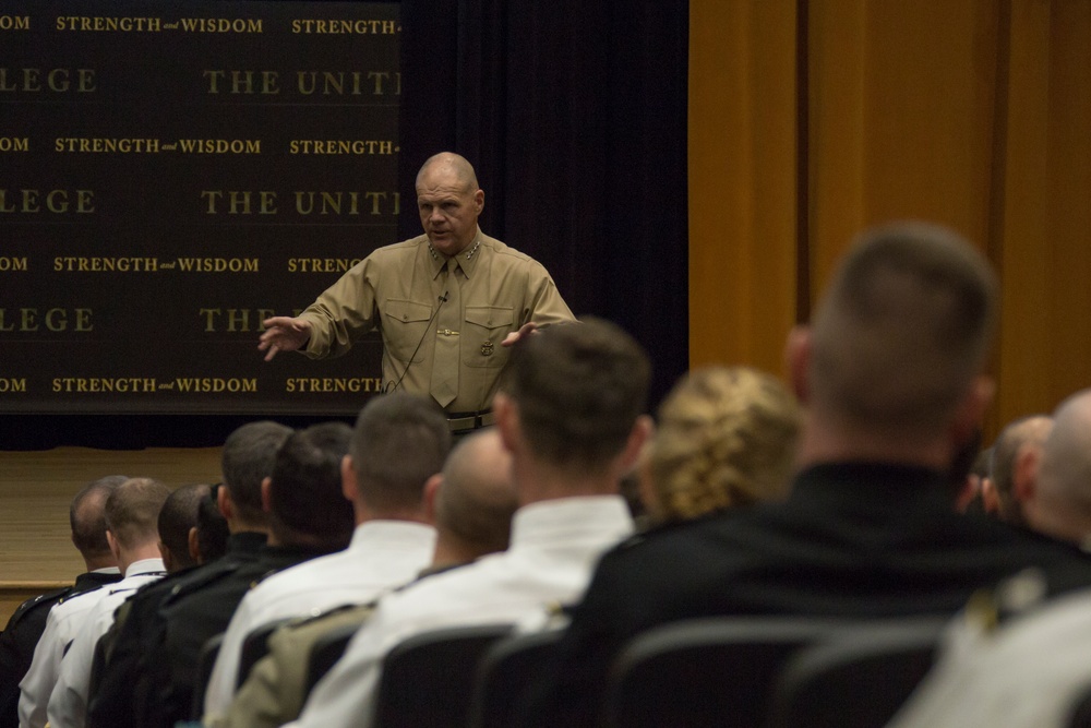 CMC Visits U.S. Army War College