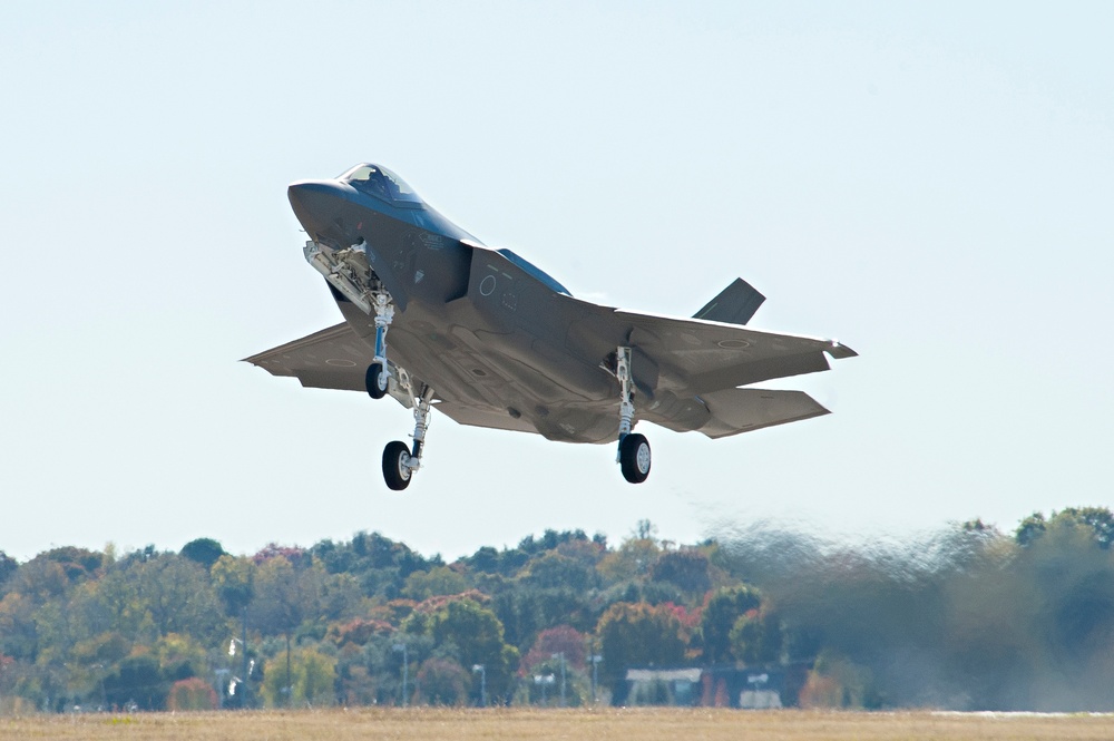 F-35 History │ 200th Operational F-35 Lightning II Jet &amp; Japan Air Self-Defense Force’s Second F-35A