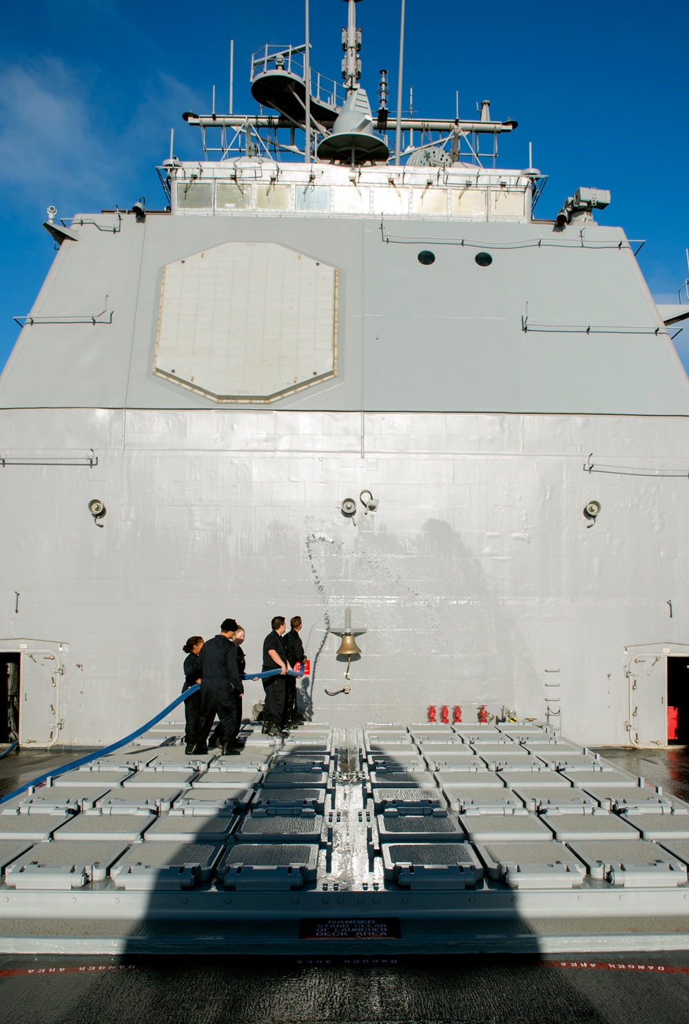 USS Lake Champlain (CG 57) Fresh Water Wash Down