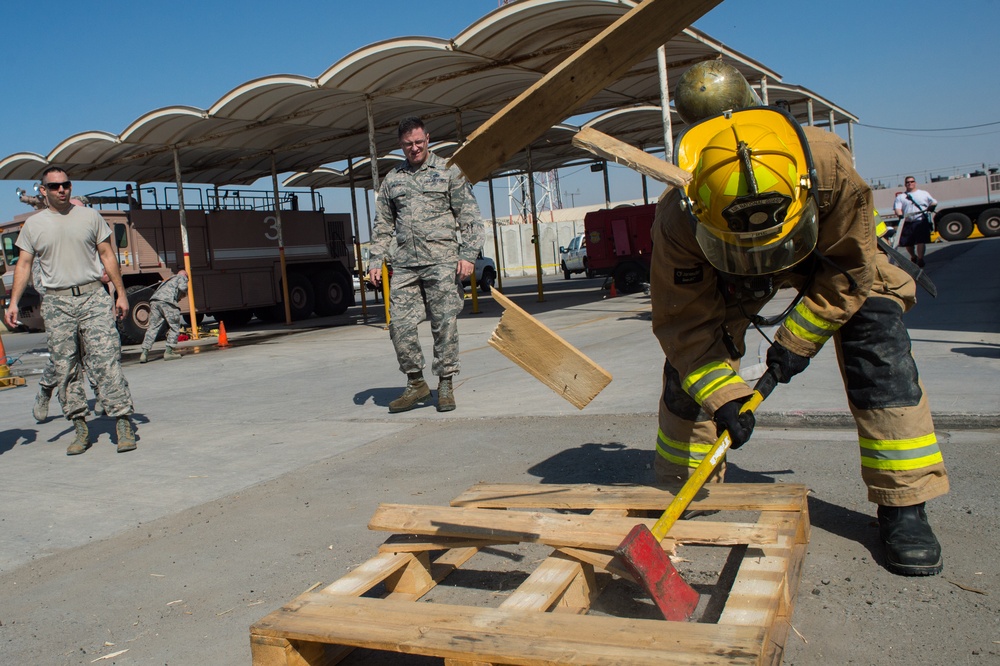 Multi-national Coalition fire training course strengthens team fight against ISIS