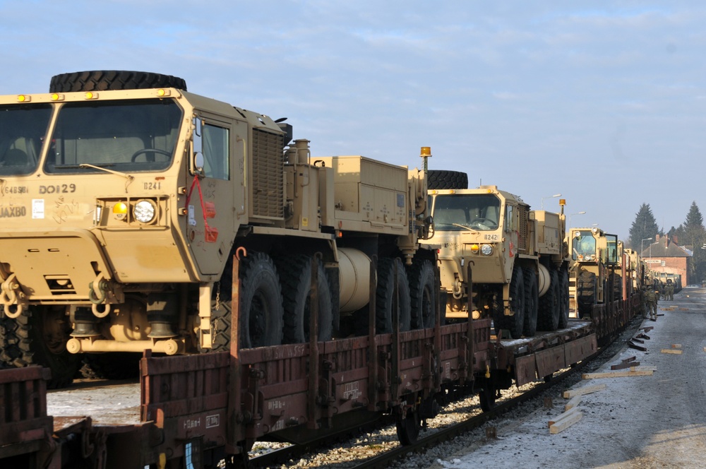 64th BSB, 4th ID continues railhead operations