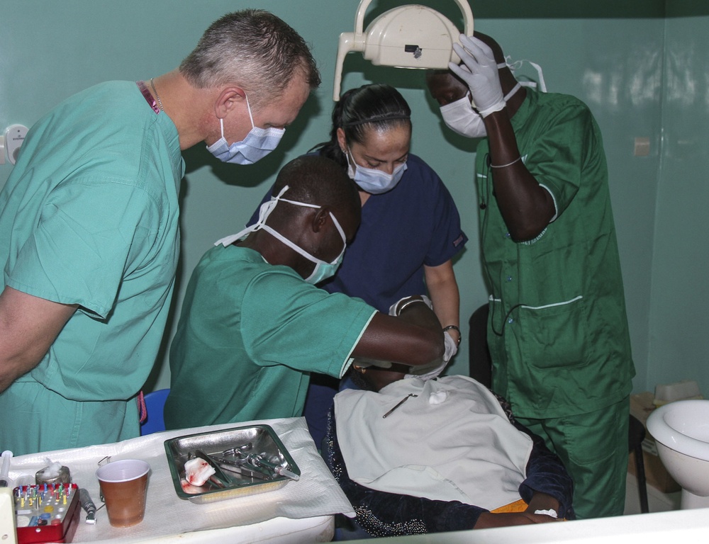 U.S. Army Africa kicks off first MEDRETE for 2017: American, Senegalese medical professionals treat patients, hone skills