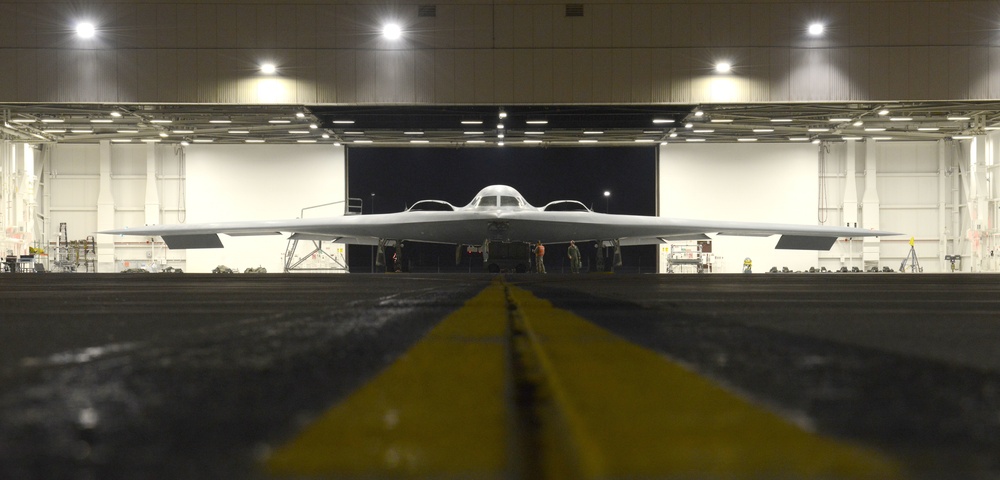 B-2 prepares for operations Jan. 18, 2017
