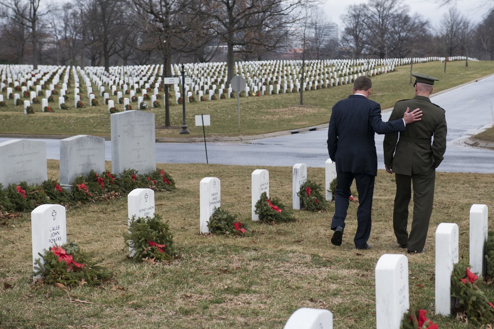 Secretary of Defense Ashton B. Carter visits graves in Section 60 of Arlington National Cemetery