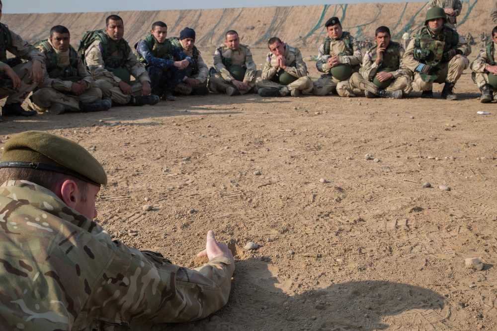 Coalition forces train ISF on improved explosive device detection