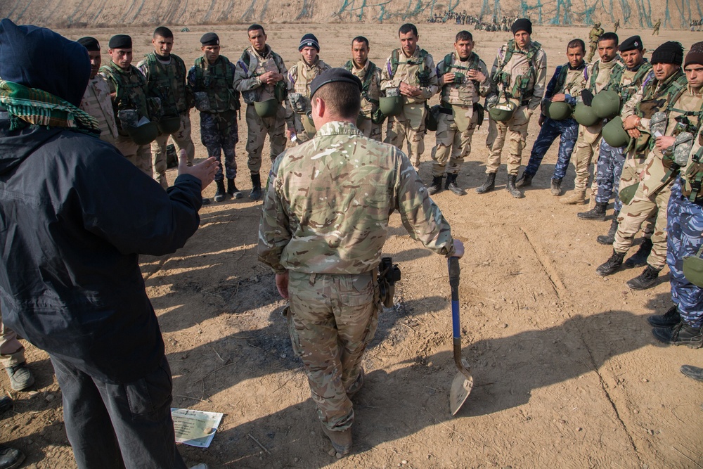 Coalition forces train ISF on improved explosive device detection