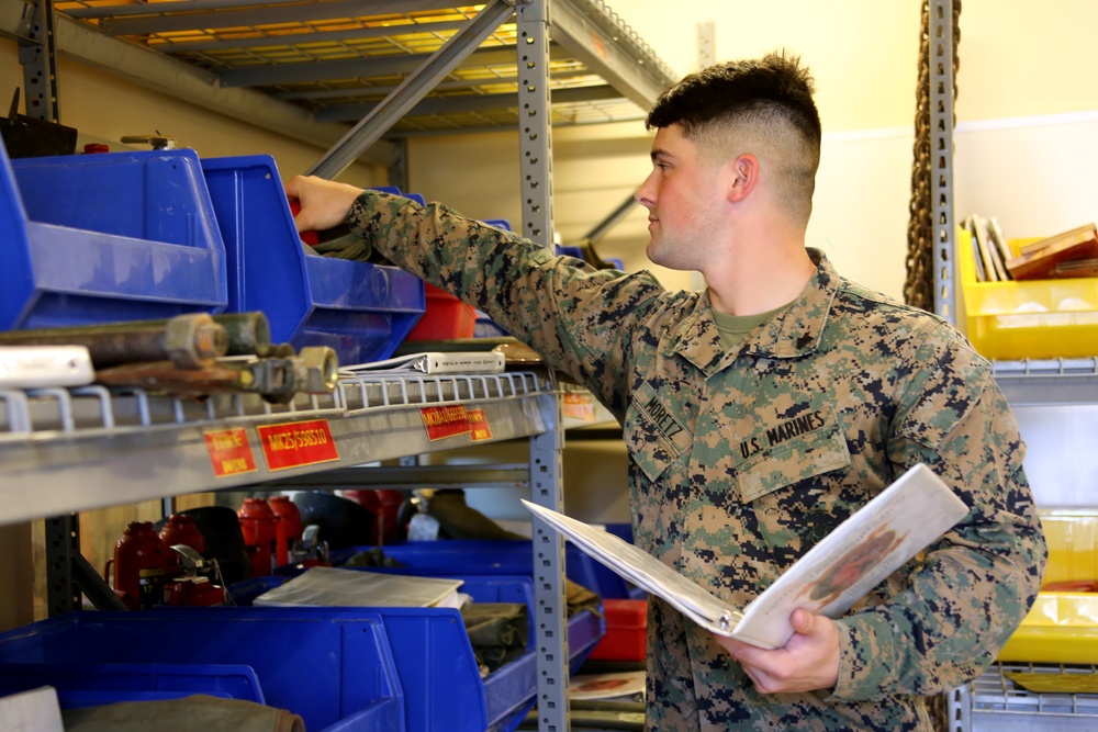 MASS-1 motor transport Marine awarded NCO of the quarter