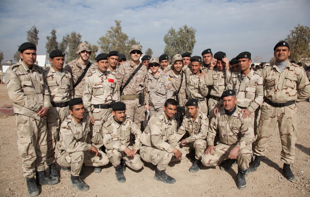 Iraqi security force practice bounding drills