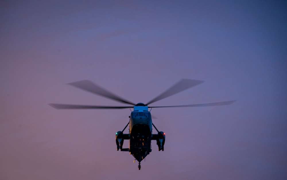 Obama departs 58th Presidential Inauguration on Marine One