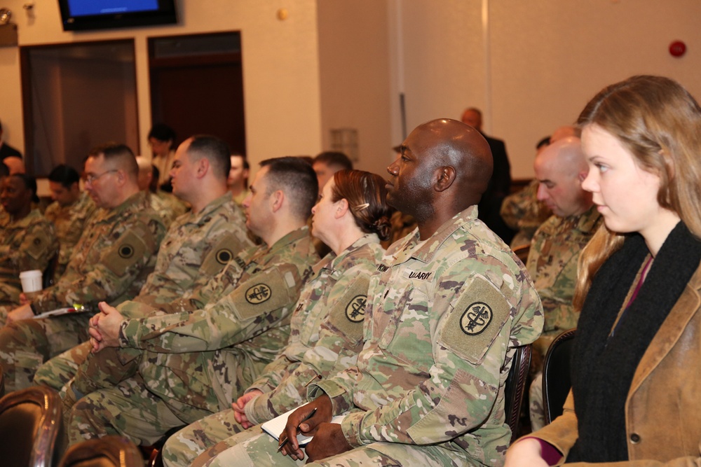 Veteran Transition Conference: Entrepreneurs inspire Camp Zama Soldiers