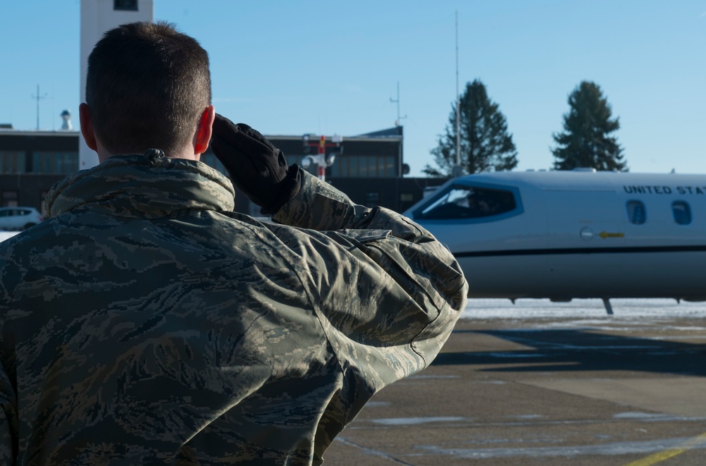 USAFE commander visits Buechel Airmen
