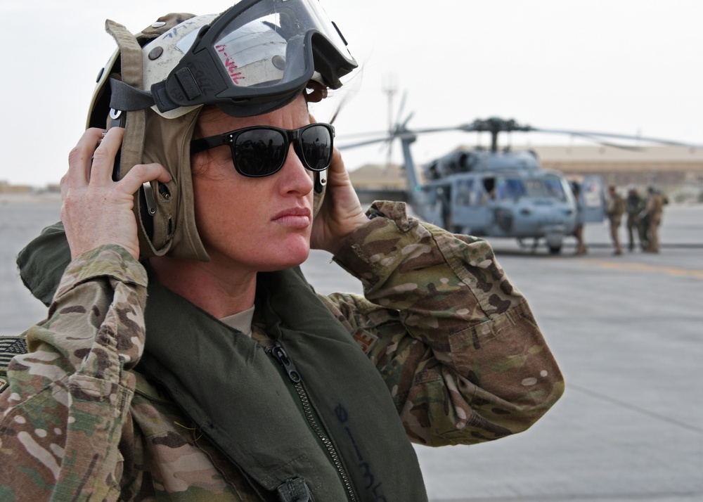 Al Udeid medical teams join coalition forces aboard the HMS Ocean