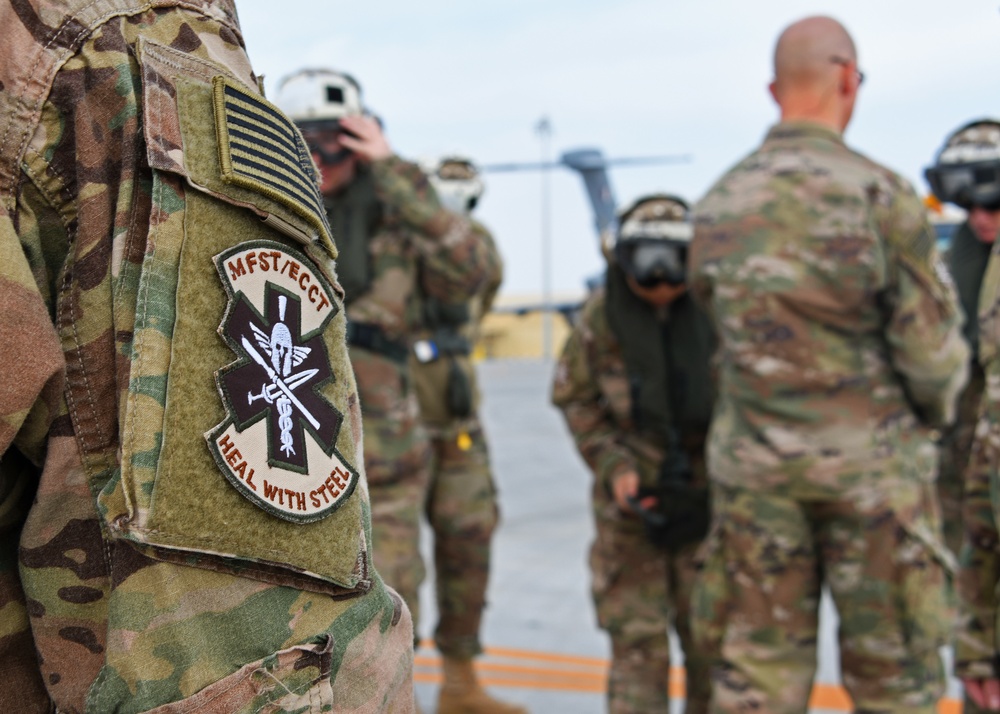 Al Udeid medical teams join coalition forces aboard the HMS Ocean