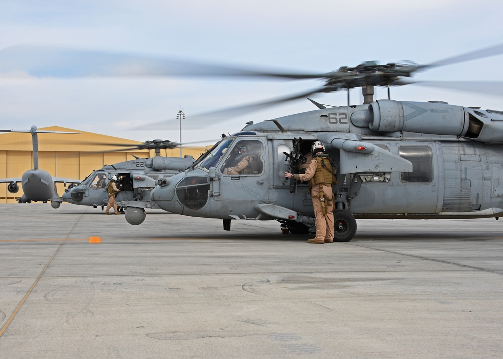 Al Udeid medical teams join coalition forces aboard the HMS Ocean