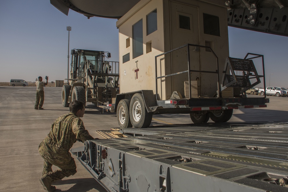 Squadron serves as strong link in OIR supply chain