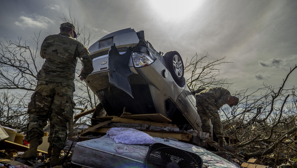 Miss. Guardsmen Assist After Tornado