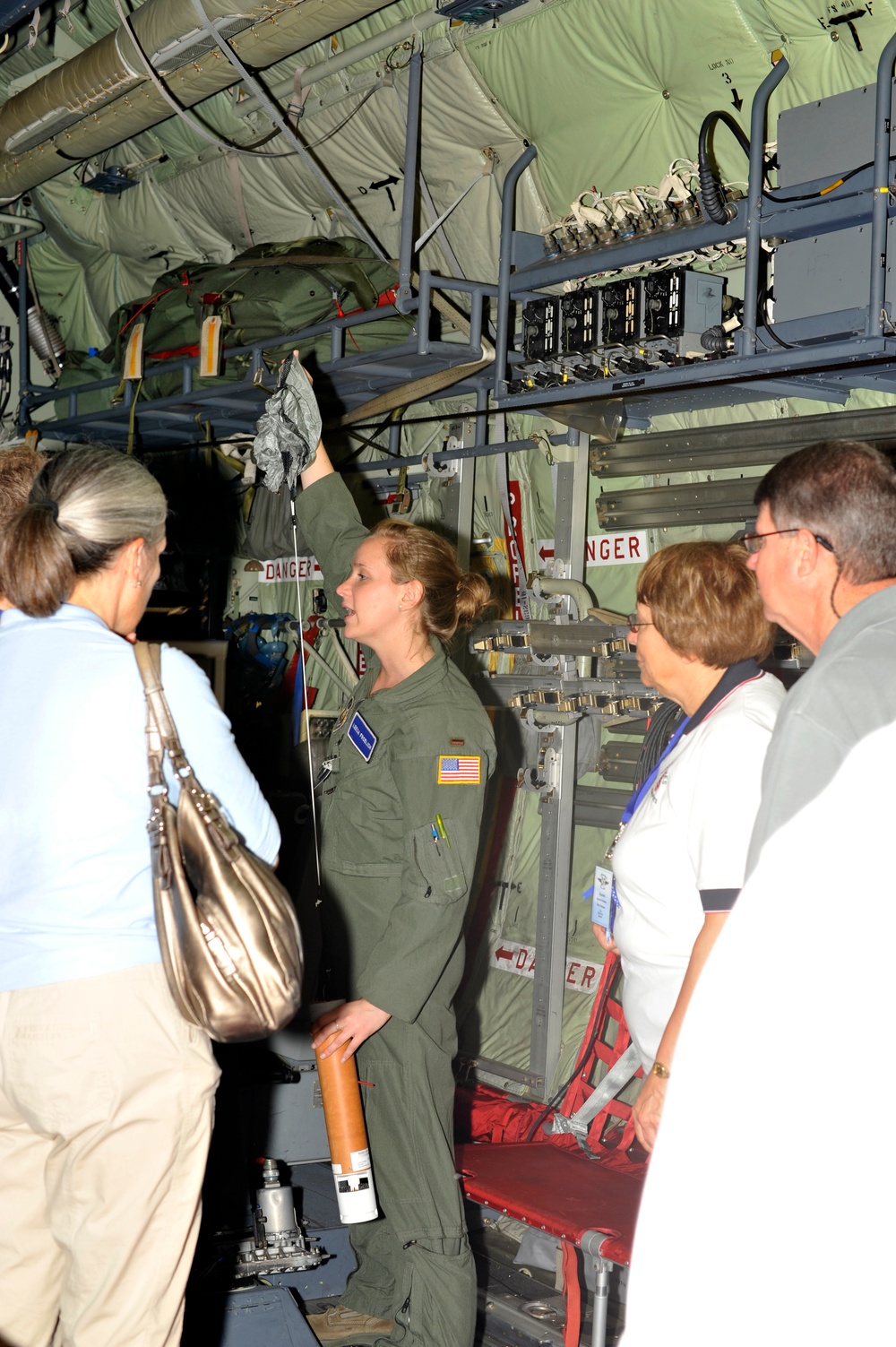 Ninety Nines tour Hurricane Hunter WC-130J aircraft