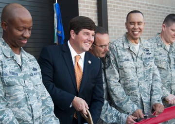 41st APS dedicates state-of-the-art facility