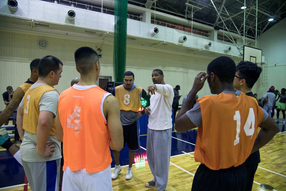 374 MXS defeats 374 CS, wins 46-40