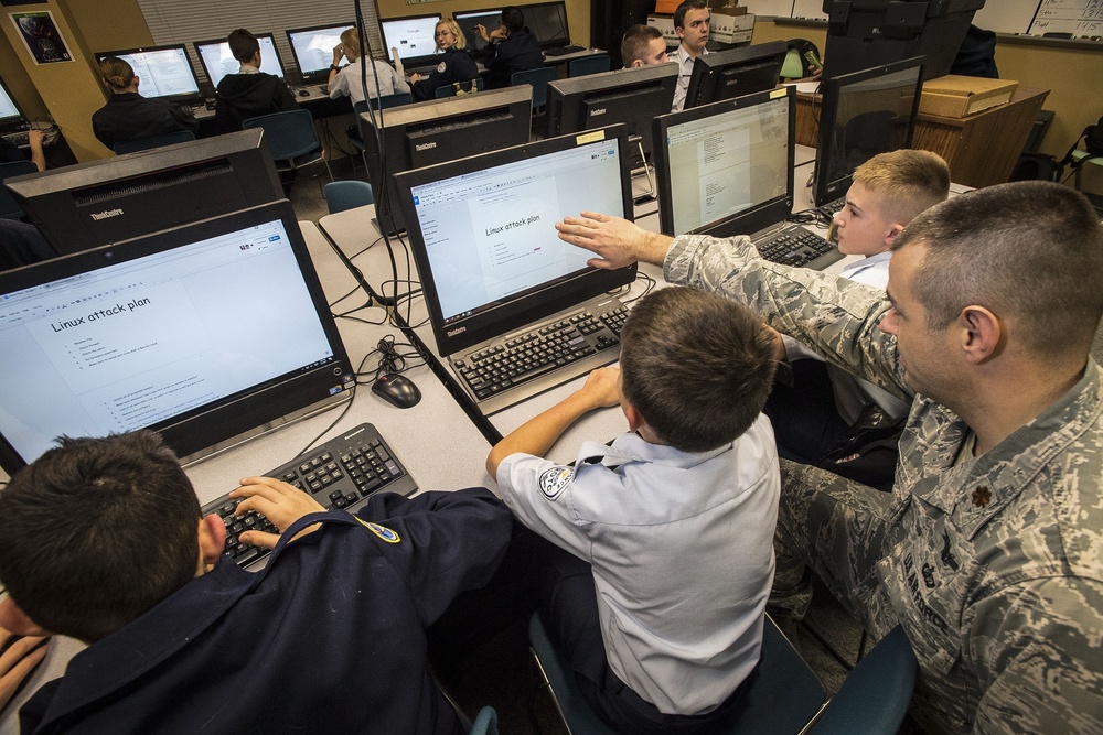 CyberPatriot IX underway at UMA: Hill Airmen mentor cadets