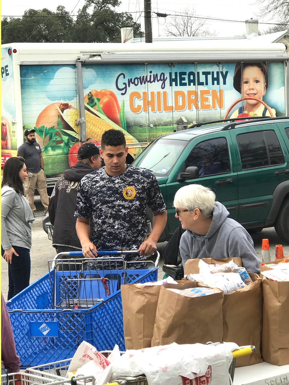NRD San Antonio Recruiters assist Salvation Army with Food Distribution