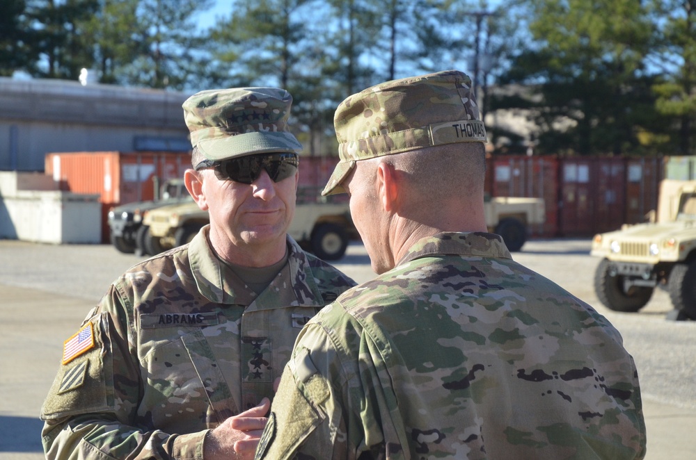 FORSCOM Commander Visits HIMARS Brigade