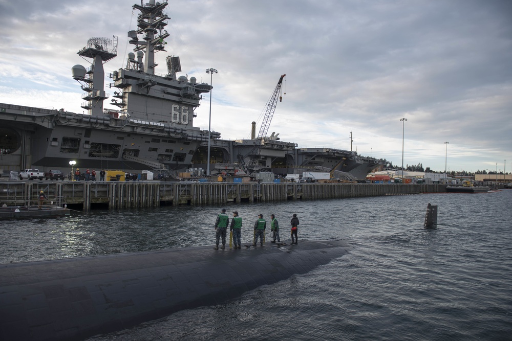 USS Olympia Arrives in Bremerton for Namesake Visit
