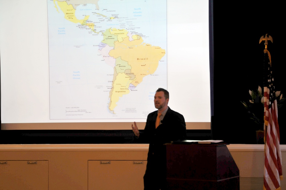 FAO program guest speaker on the U.S. and Latin America