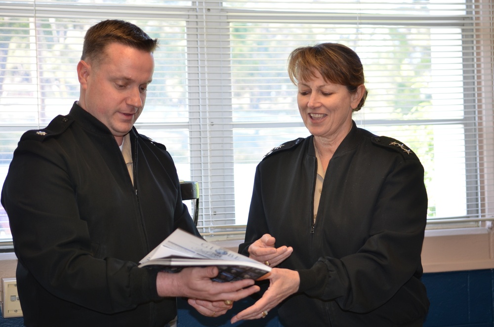 IW Leader Visits Monterey