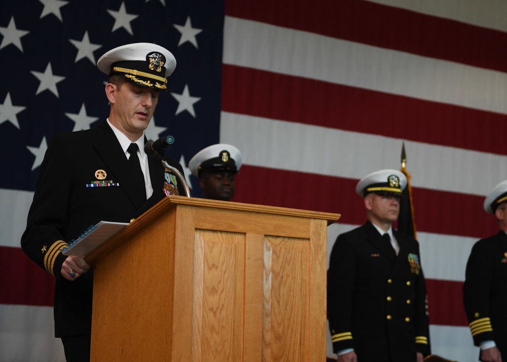 USS Gridley Celebrates Change of Command