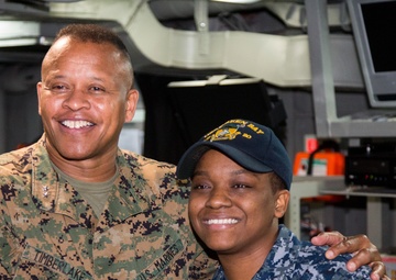 3rd Marine Division Tours the USS Green Bay