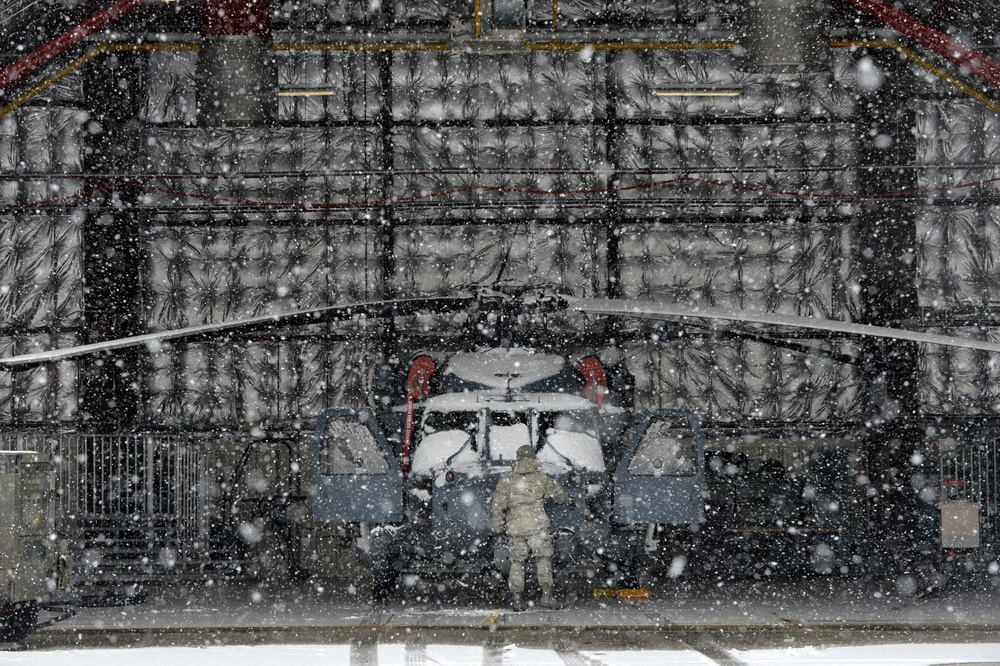 Sudden Snowstorm Hits the 106th Rescue Wing