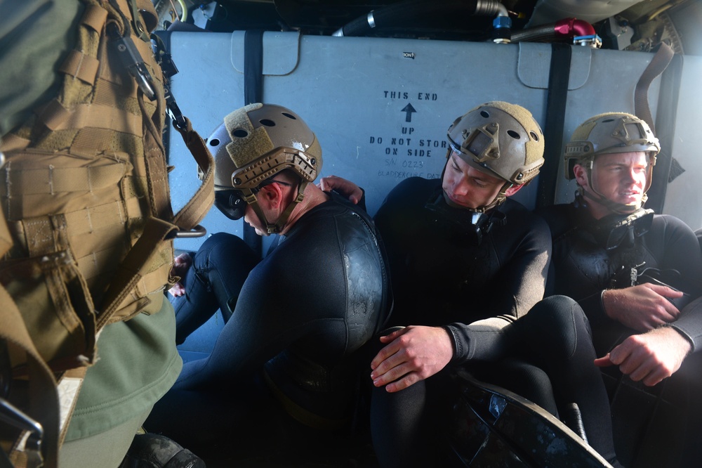Explosive Ordnance Disposal fast-roping
