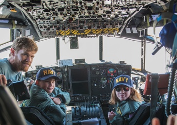 Children Visit VX-30