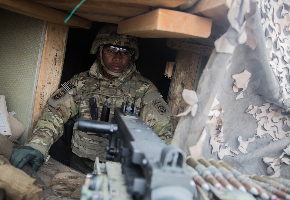 82nd Airborne Division Stand Guard