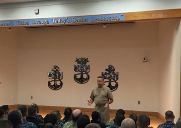 CNP speaks with Sailors at the Senior Enlisted Academy