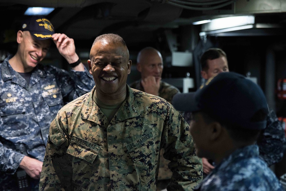 Maj. Gen. Timberlake visits USS Green Bay