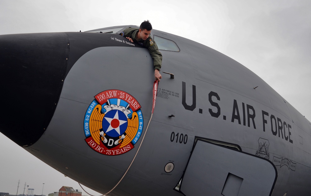 100th Air Refueling Wing celebrates a historic 25 years