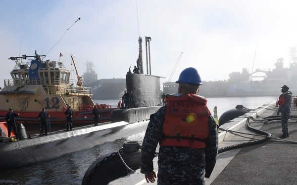 Colombian submarine visits NS Mayport