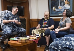 Navy Veteran Fulfills Dream of Visiting Pearl Harbor