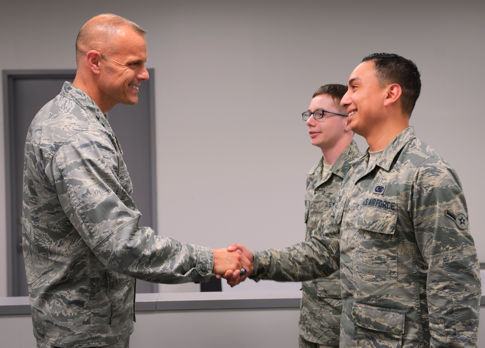 AFIMS Commander visits Yokota