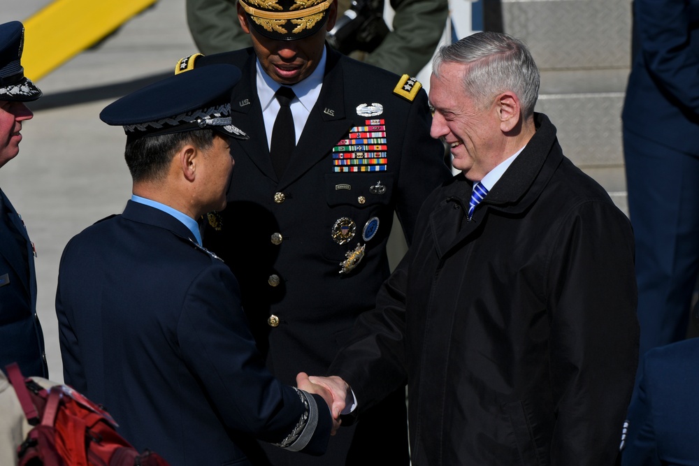 SECDEF arrives in Asia-Pacific region for first official visit