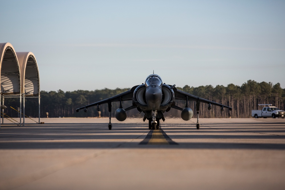 VMA-542 Returns after Deployment with the 22nd MEU