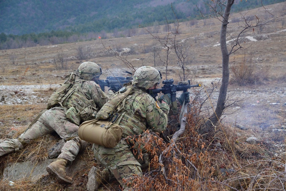 SQUAD LIVE FIRE EXERCISE ,RIVOLI BIANCHI RANGE 1 Feb 2017