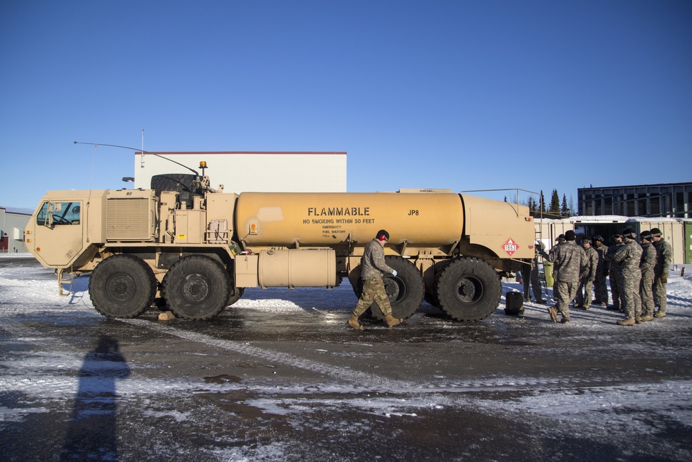 574th Composite Supply Company Soldiers conduct combat skills sustainment training