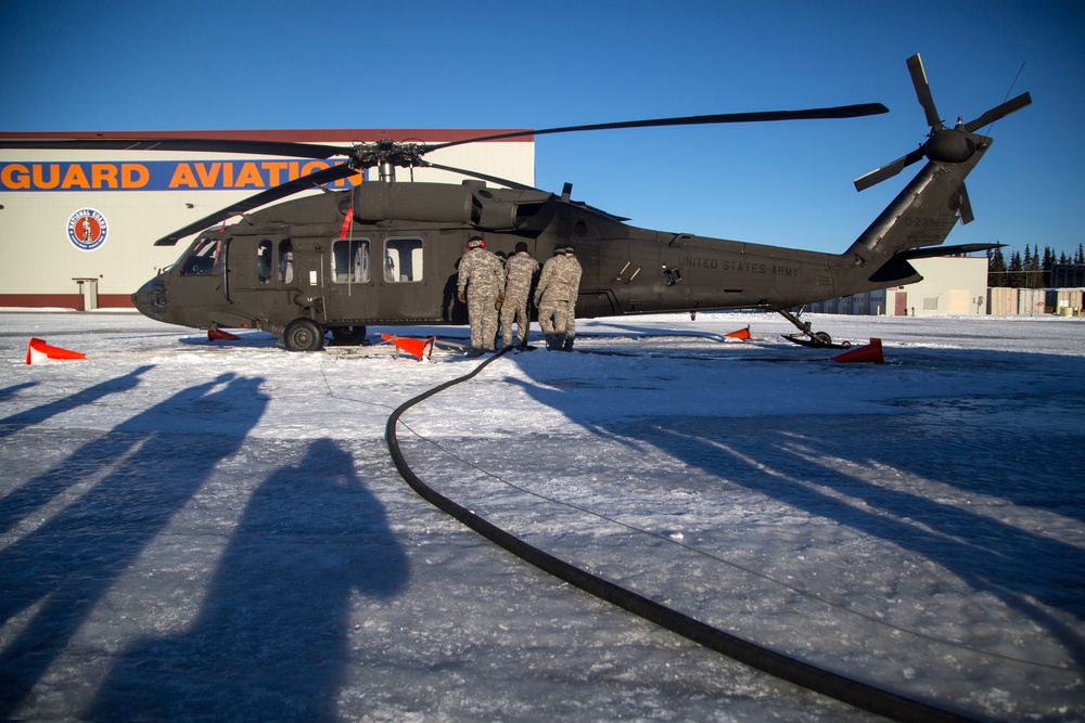 574th Composite Supply Company Soldiers conduct combat skills sustainment training