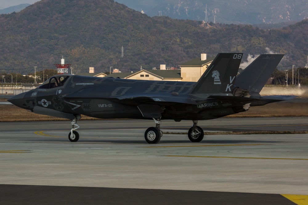 F-35B Lighting II training flights