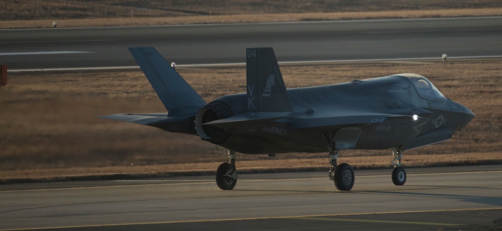 F-35B Lighting II training flights