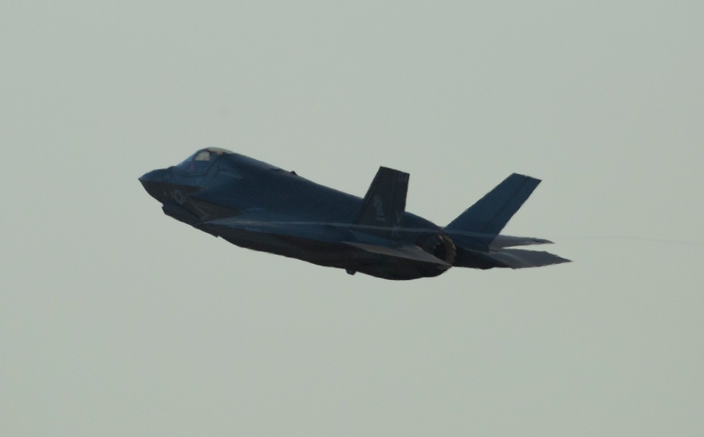 F-35B Lighting II training flights